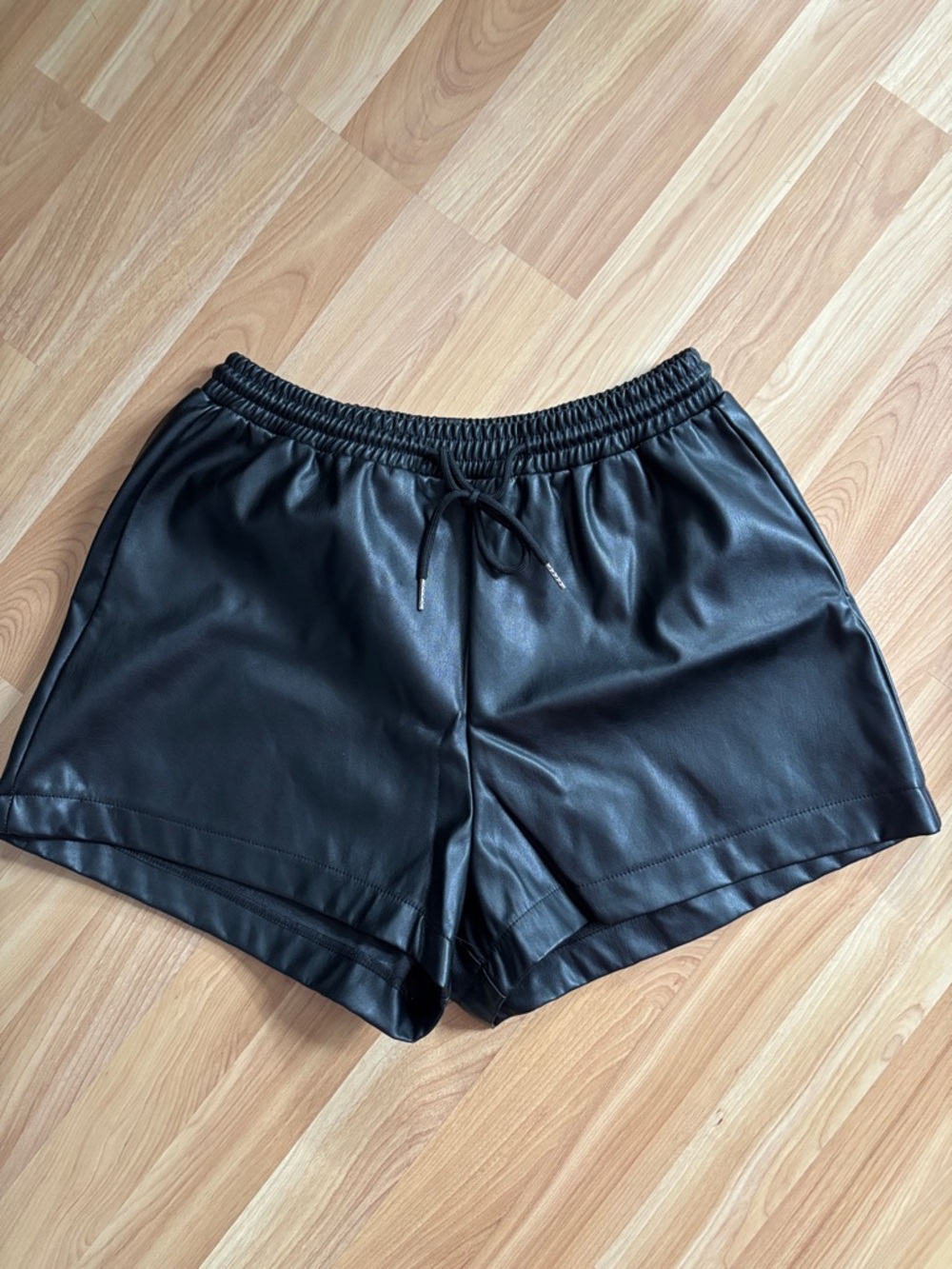 Black Faux Leather Elastic Waist Shorts - Women